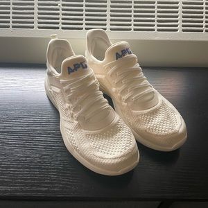 APL tech loom tracer Women’s in off white